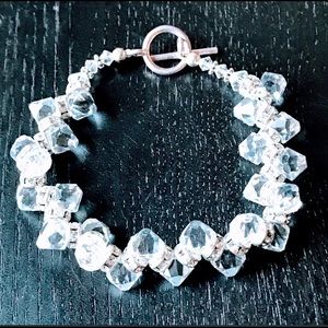 Beautiful clear crystal beaded bracelet